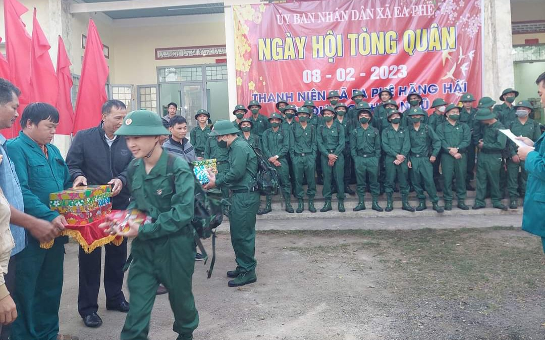 tòng quân 2023 2